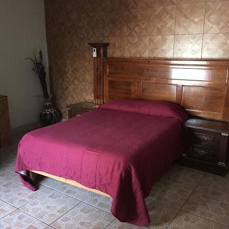 Hotel Real De Chapultepec Creel Bagian luar foto